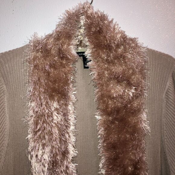 Lauren Michelle Woman 2X Beige Taupe Faux Fur Open Front Cardigan Sweater Duster - Picture 4 of 10